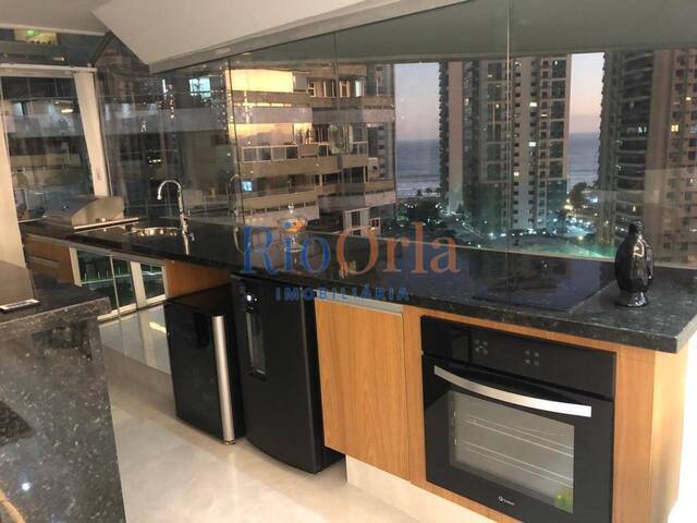 #702 - Apartamento para Venda em Rio de Janeiro - RJ