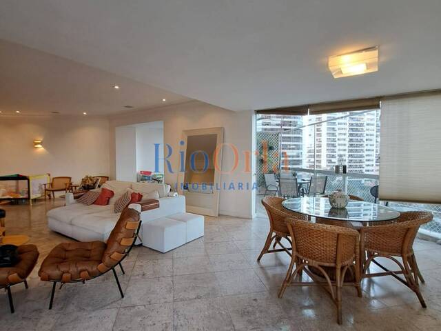 Apartamento para Venda em Rio de Janeiro - 2