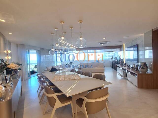 #1097 - Apartamento para Venda em Rio de Janeiro - RJ