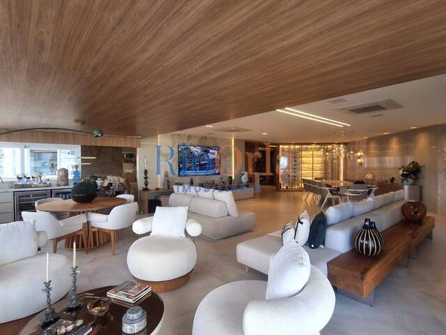 #1097 - Apartamento para Venda em Rio de Janeiro - RJ