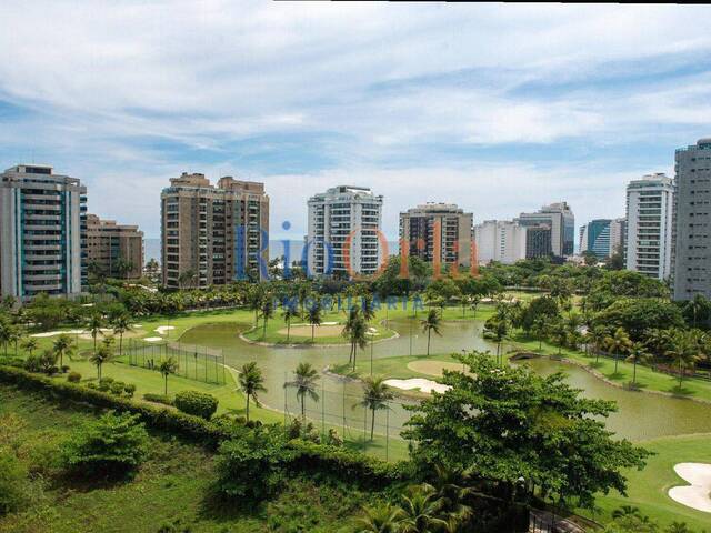 #737 - Apartamento para Venda em Rio de Janeiro - RJ