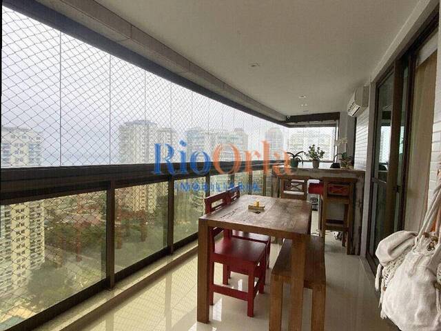 Apartamento para Venda em Rio de Janeiro - 2