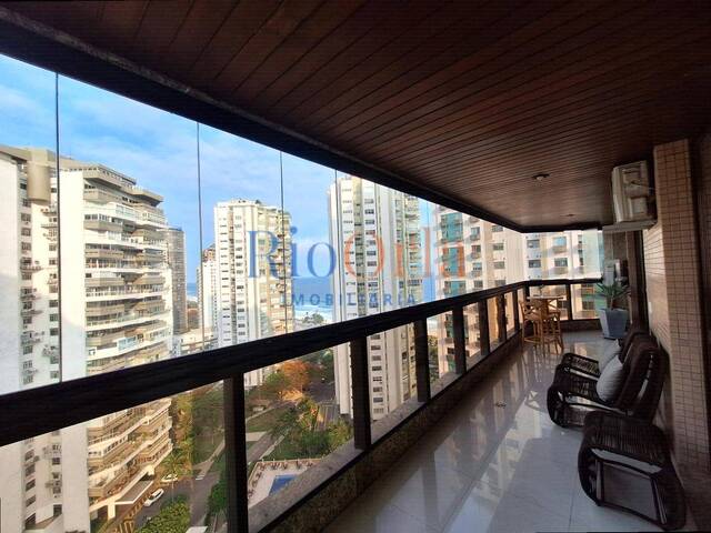 Venda em Barra Da Tijuca - Rio de Janeiro