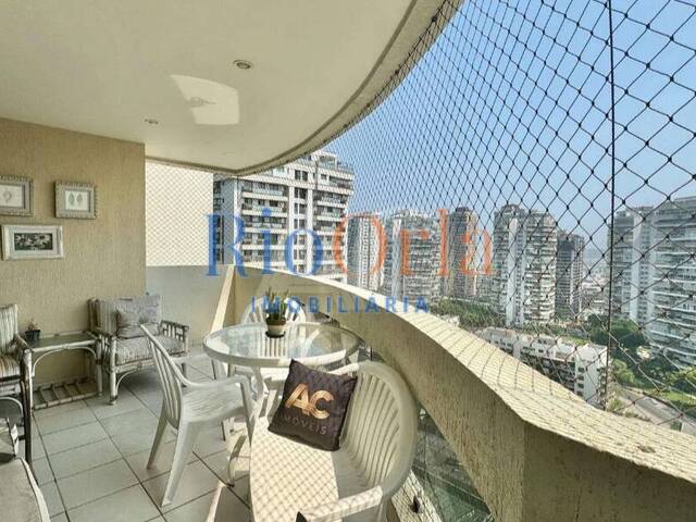 #1403 - Apartamento para Venda em Rio de Janeiro - RJ