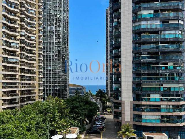 Apartamento para Venda em Rio de Janeiro - 2