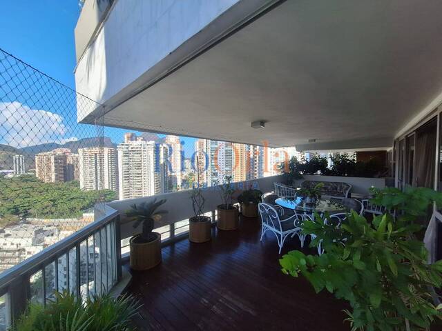 Apartamento para Venda em Rio de Janeiro - 2