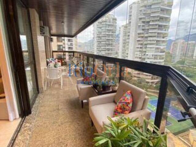 Apartamento para Venda em Rio de Janeiro - 2