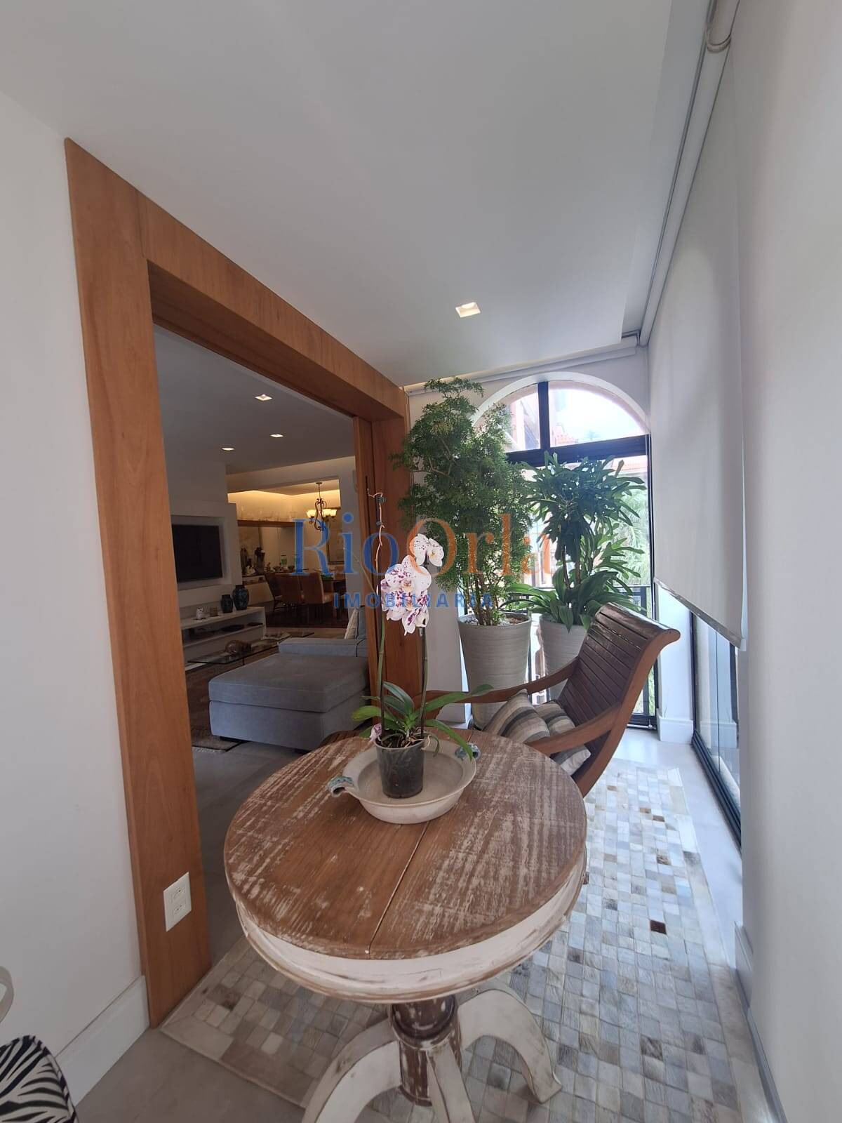 Ocean Front, apartamento 3 quartos na praia da Barra com infraestrutura !