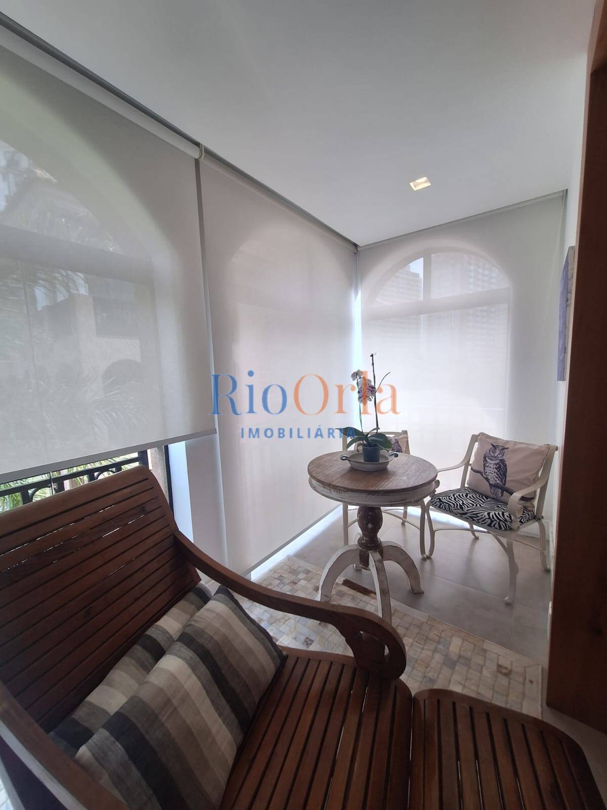 Ocean Front, apartamento 3 quartos na praia da Barra com infraestrutura !