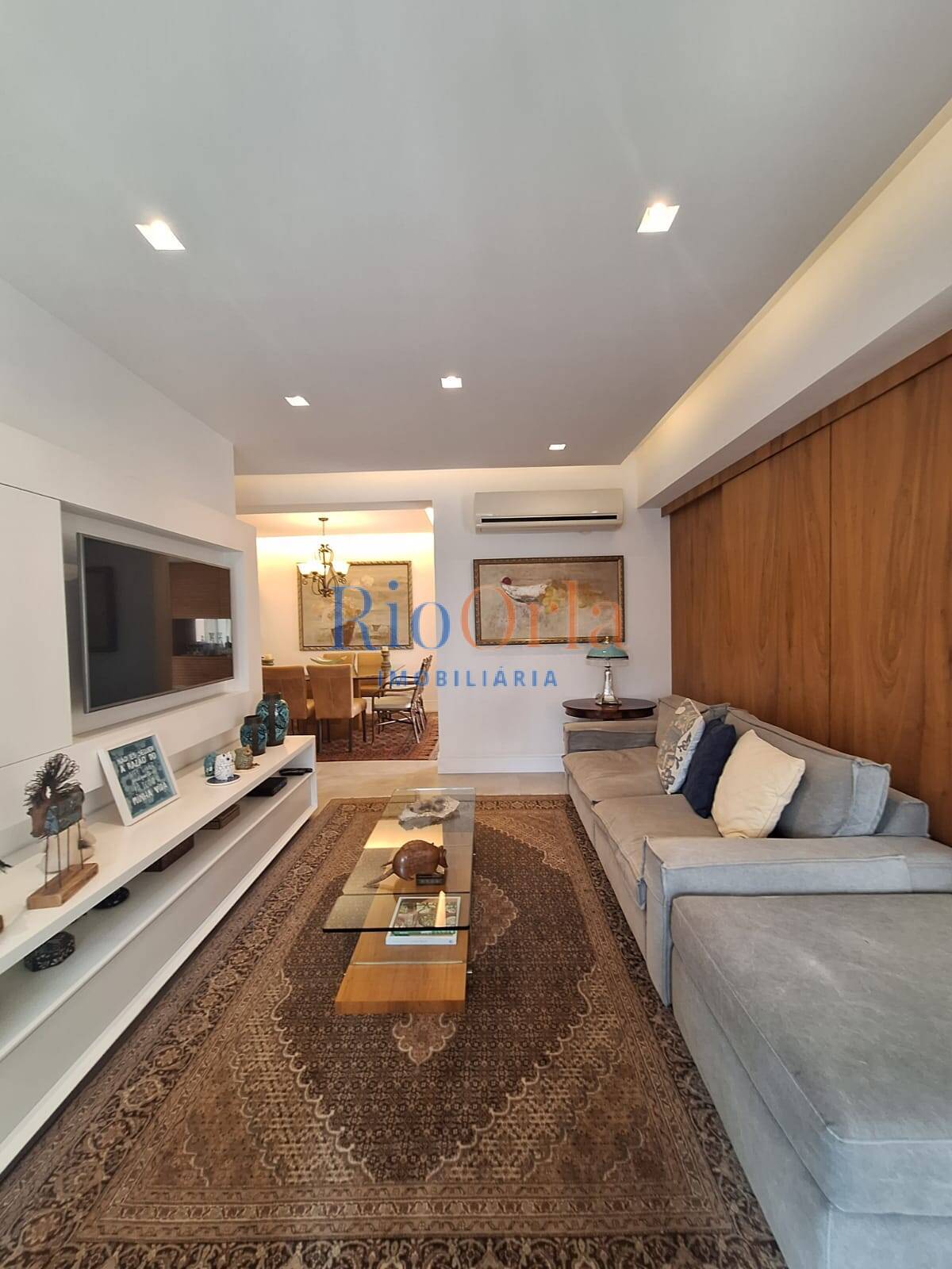 Ocean Front, apartamento 3 quartos na praia da Barra com infraestrutura !