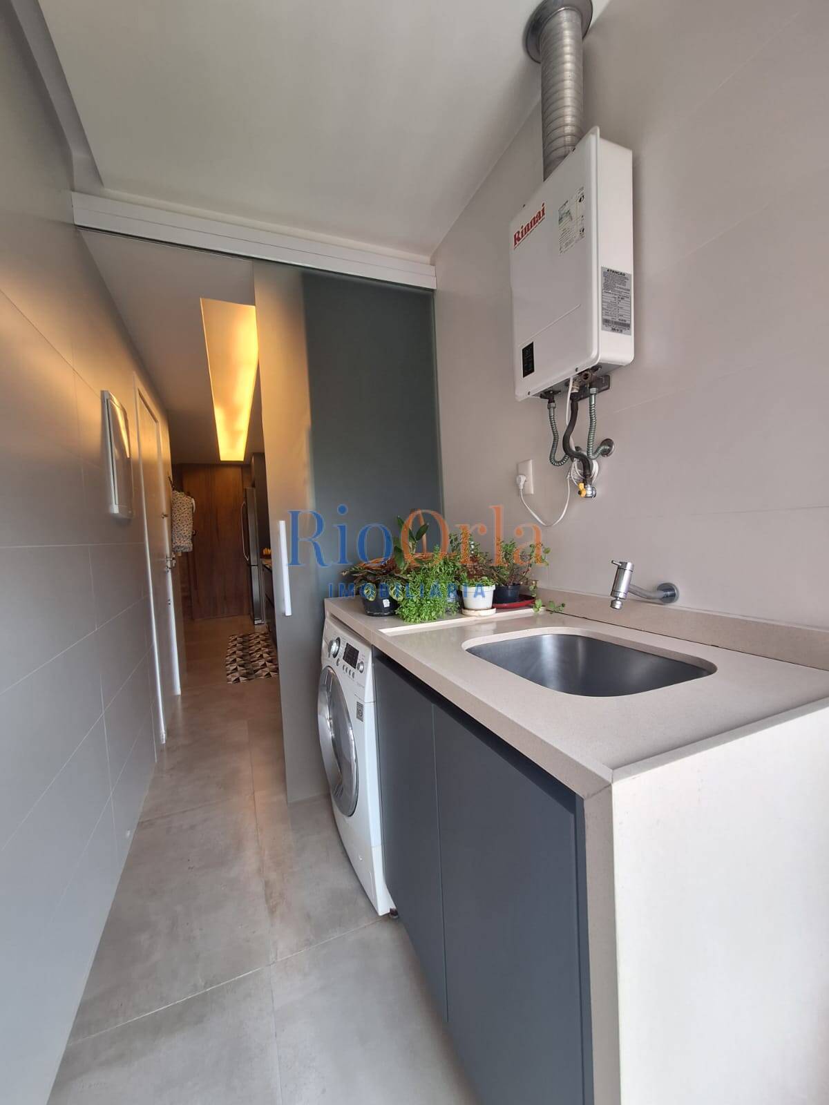 Ocean Front, apartamento 3 quartos na praia da Barra com infraestrutura !