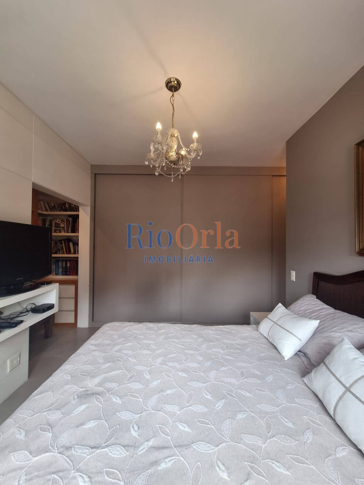 Ocean Front, apartamento 3 quartos na praia da Barra com infraestrutura !