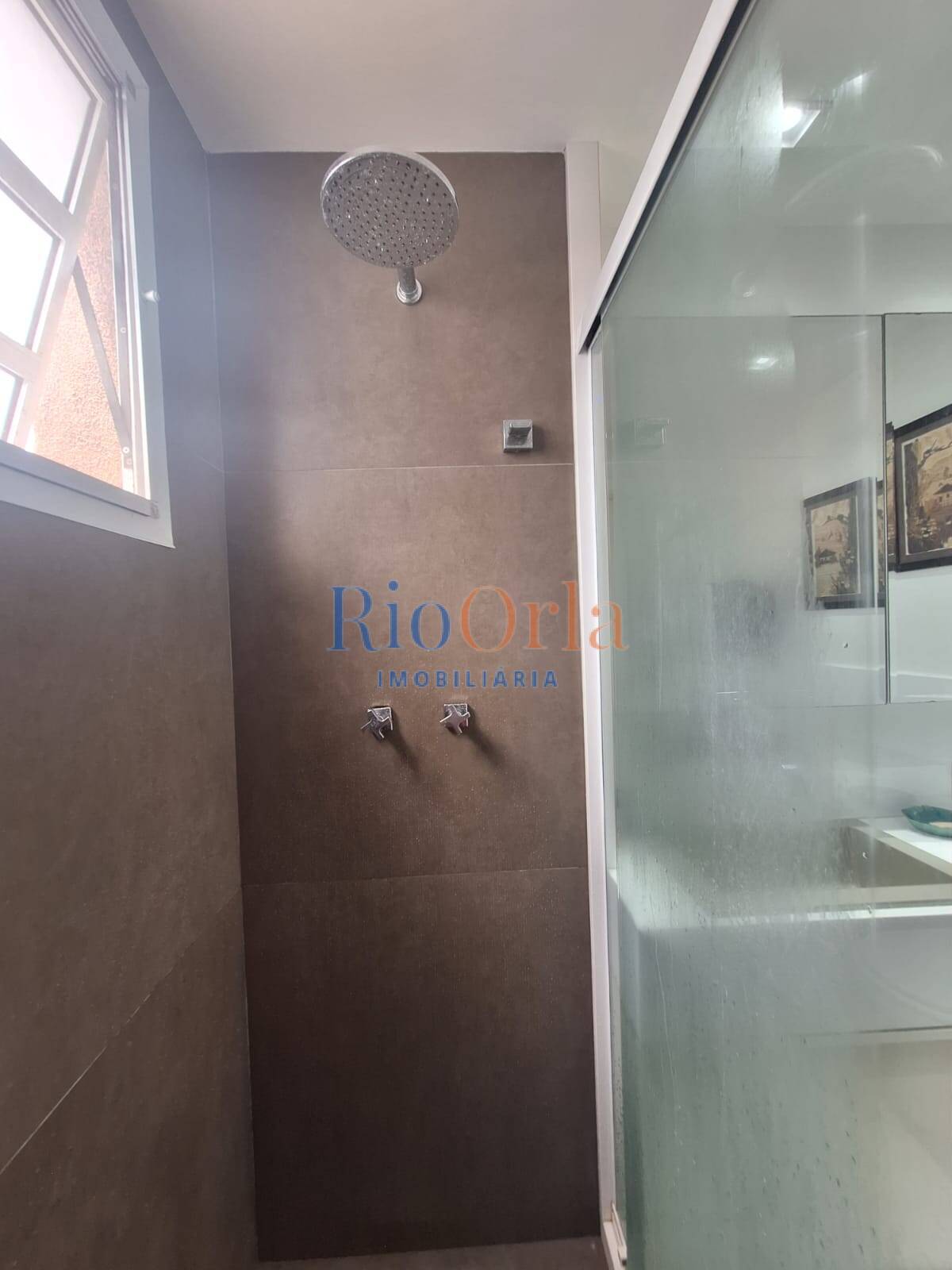 Ocean Front, apartamento 3 quartos na praia da Barra com infraestrutura !