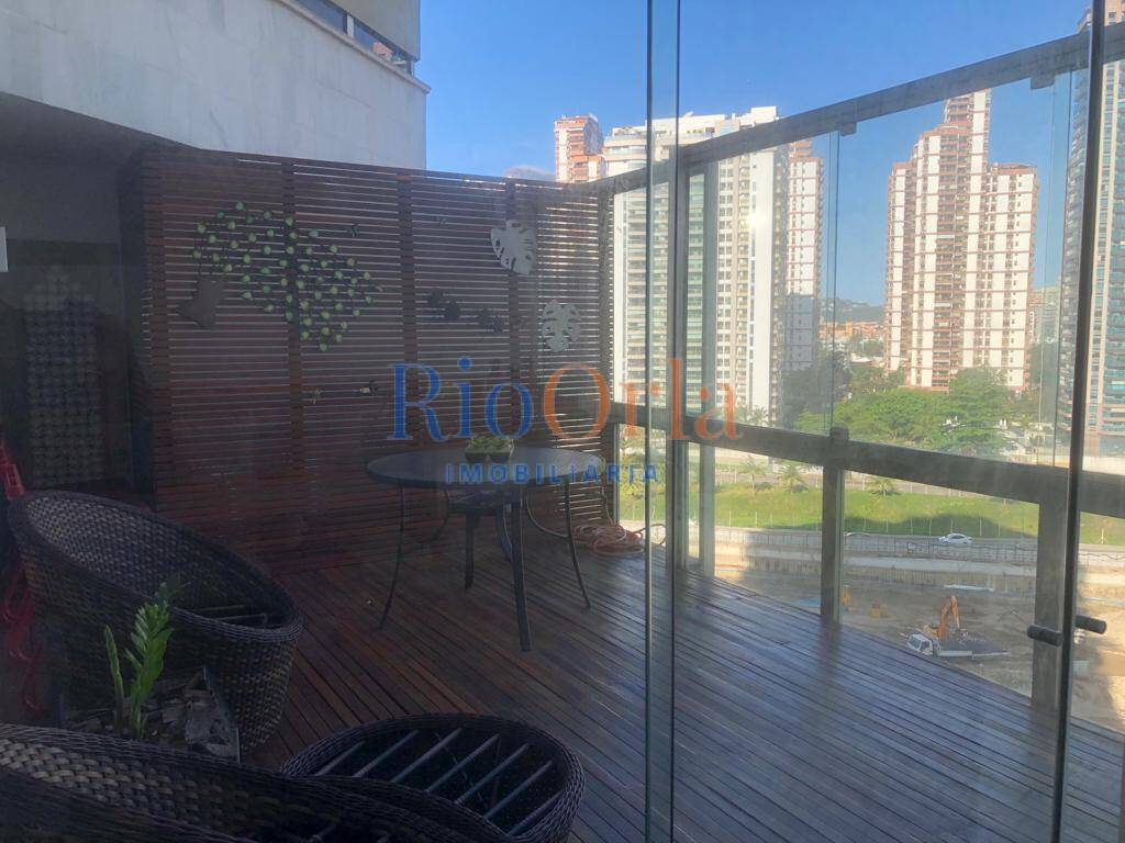 Apartamento, 3 quartos, 220 m² - Foto 4