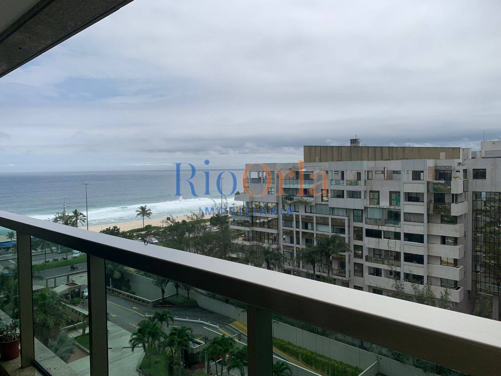 Costa del Sol, apartamento 4 quartos na praia da Barra com infraestrutura