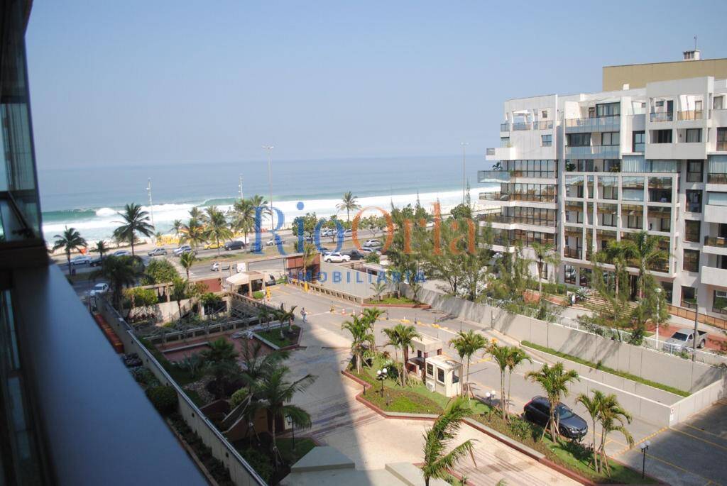 Costa del Sol, apartamento 4 quartos na praia da Barra com infraestrutura