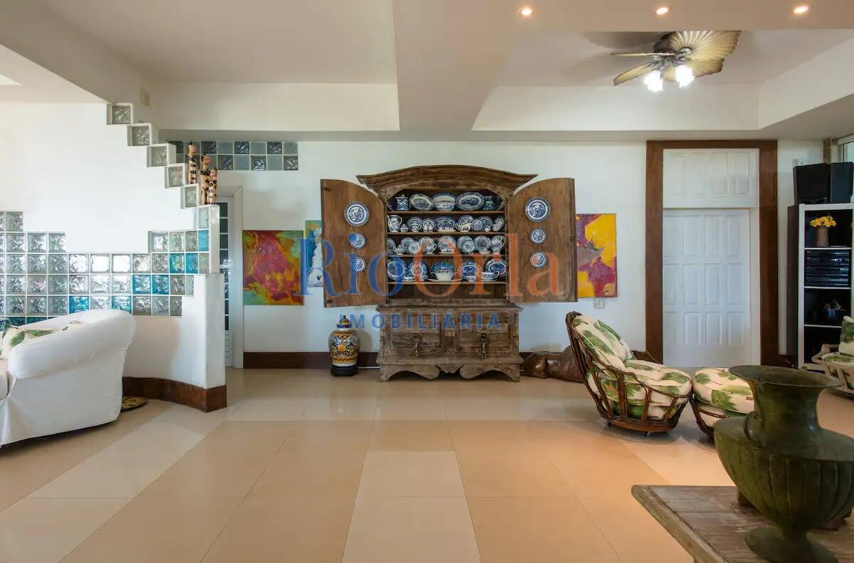 Casa à venda com 4 quartos, 1200m² - Foto 14