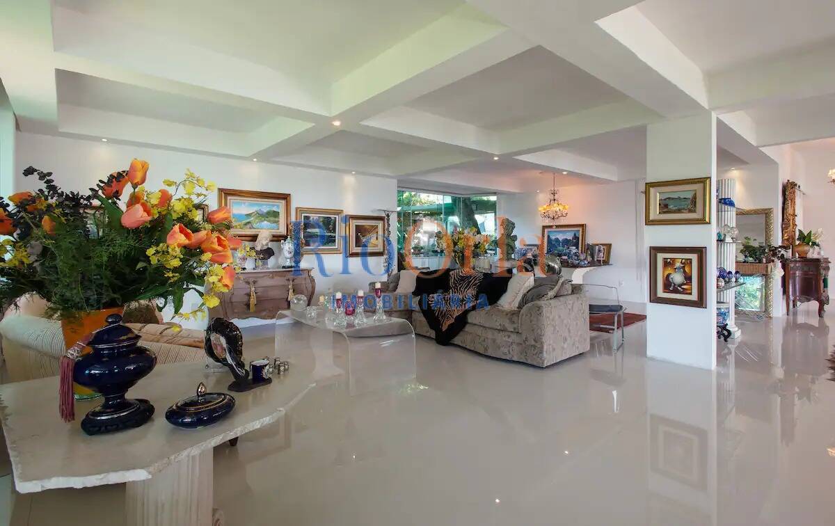 Casa à venda com 4 quartos, 1200m² - Foto 10