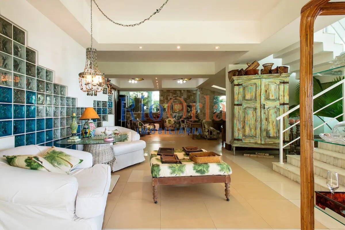 Casa à venda com 4 quartos, 1200m² - Foto 19