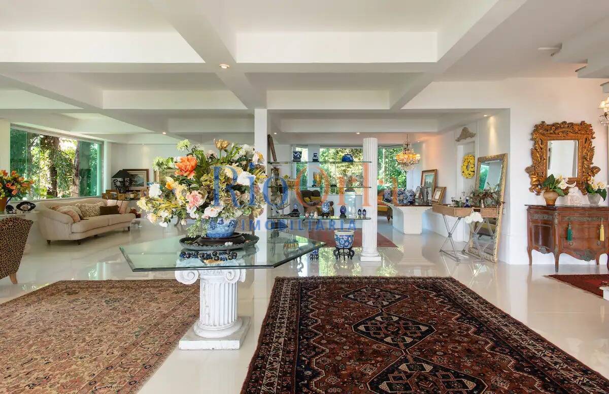 Casa à venda com 4 quartos, 1200m² - Foto 12