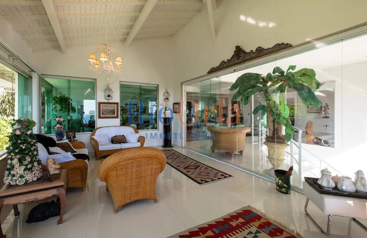 Casa à venda com 4 quartos, 1200m² - Foto 23