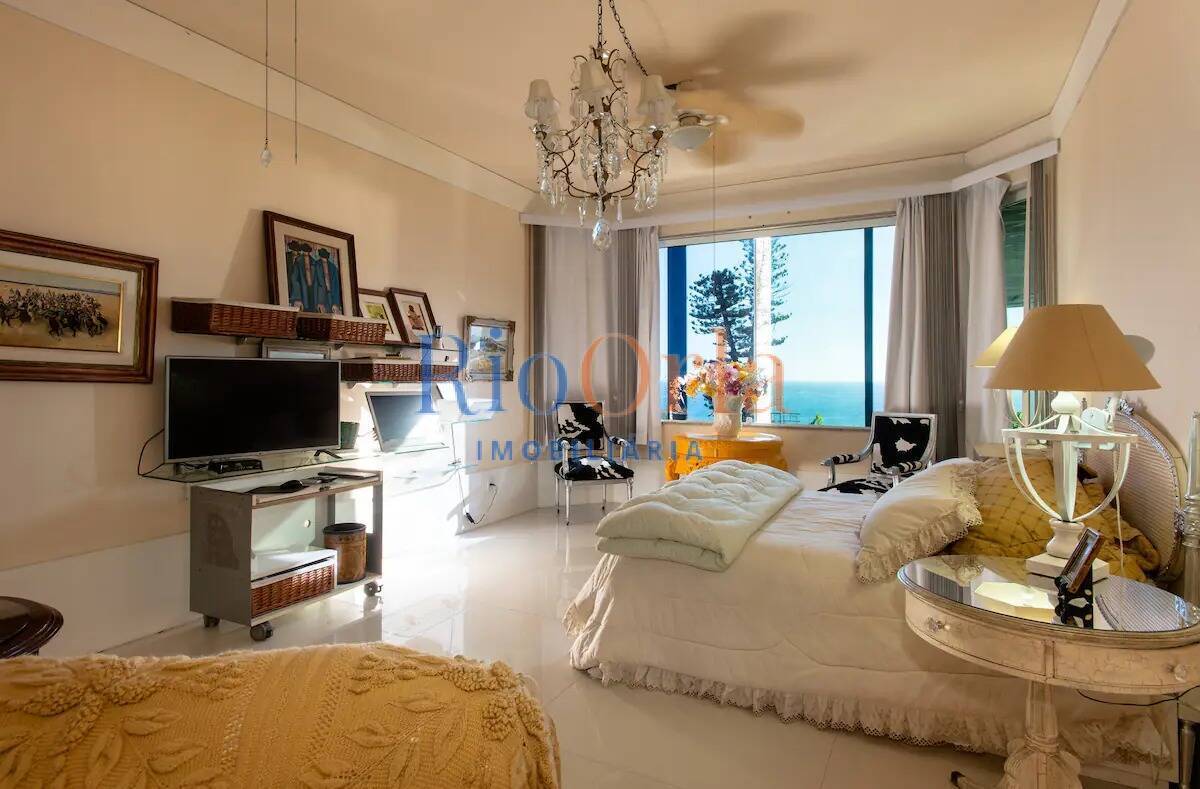 Casa à venda com 4 quartos, 1200m² - Foto 27