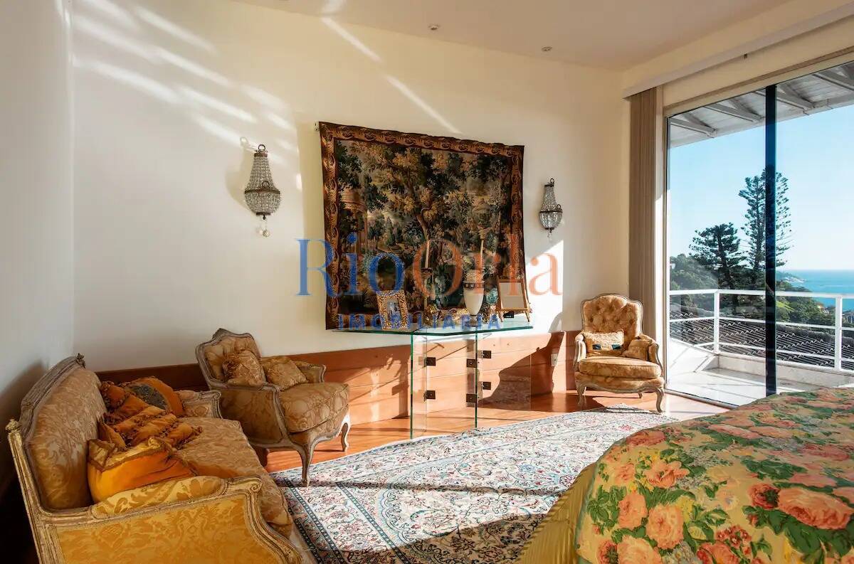 Casa à venda com 4 quartos, 1200m² - Foto 29