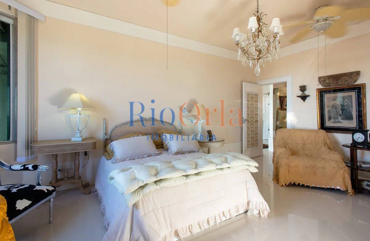 Casa à venda com 4 quartos, 1200m² - Foto 28