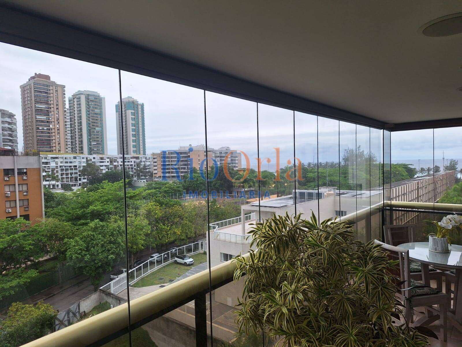 Apartamento, 3 quartos, 128 m² - Foto 1