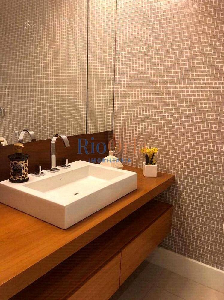 Apartamento, 3 quartos, 231 m² - Foto 11