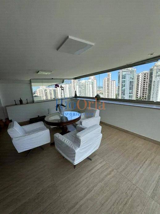 Apartamento, 3 quartos, 221 m² - Foto 3