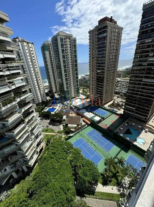 Apartamento, 3 quartos, 221 m² - Foto 29