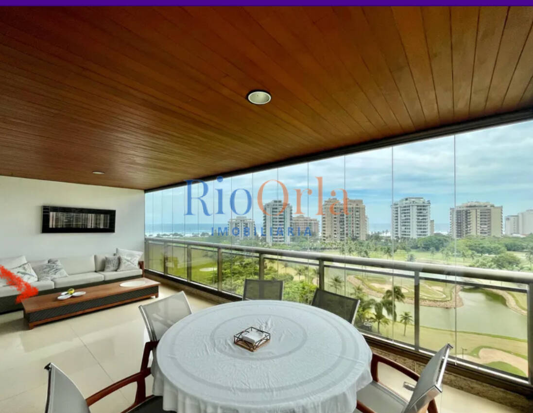 Vista Mar Deslumbrante – Apartamento Exclusivo no Golden Green!
