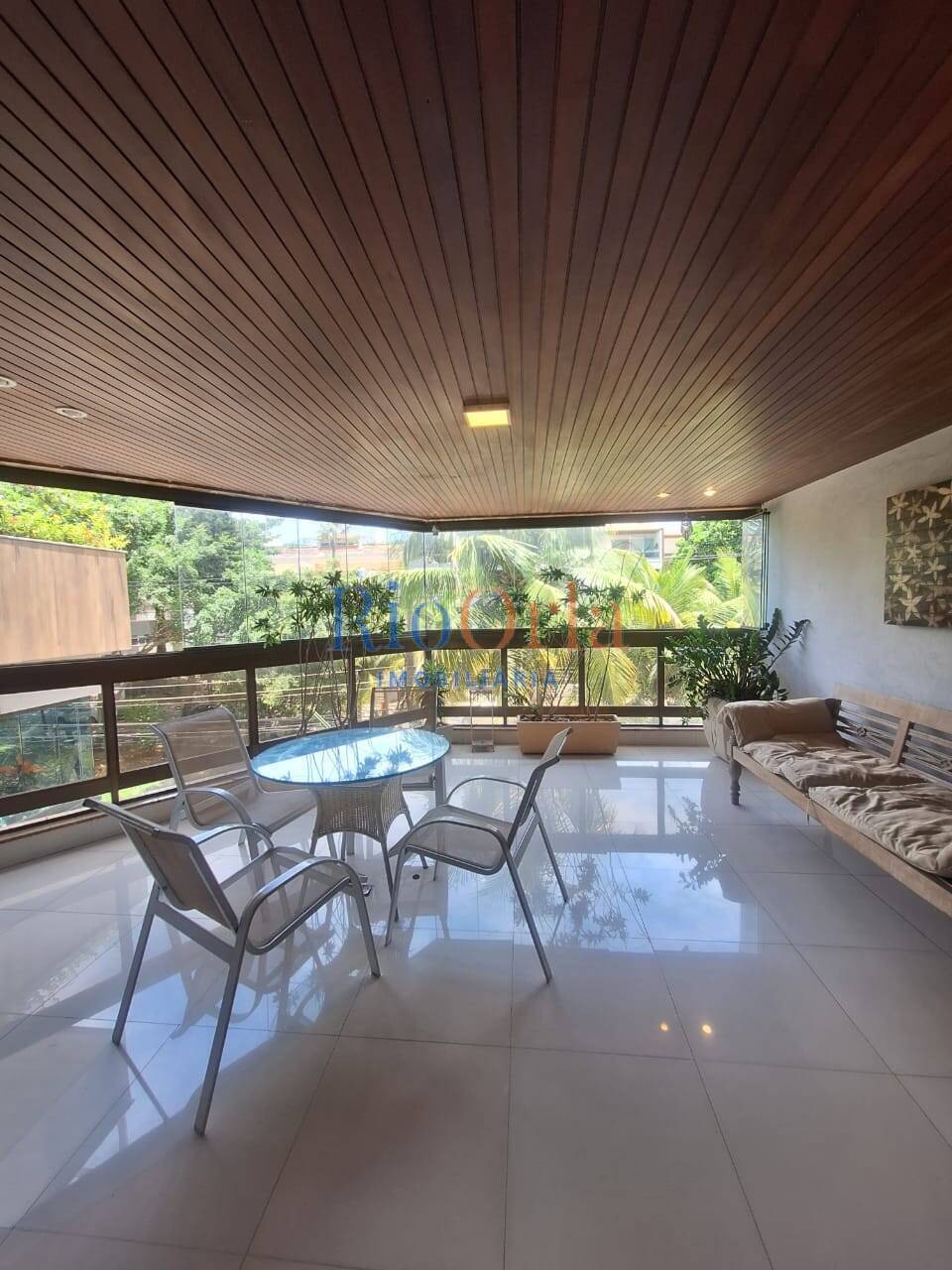 Apartamento, 3 quartos, 187 m² - Foto 2