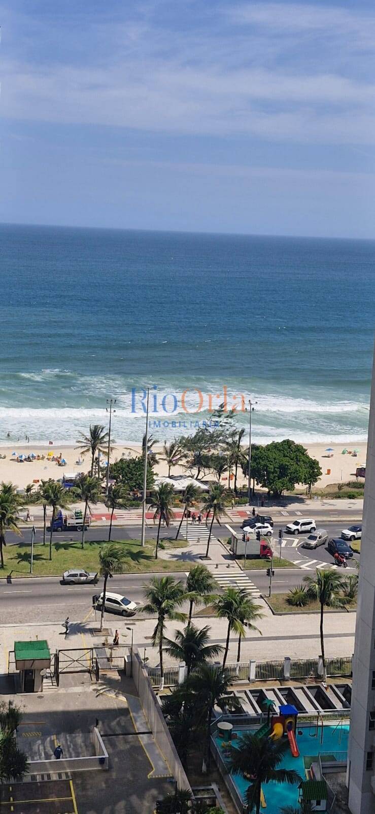Acquabella, apartamento 4 quartos com infraestrutura na Orla da praia !!