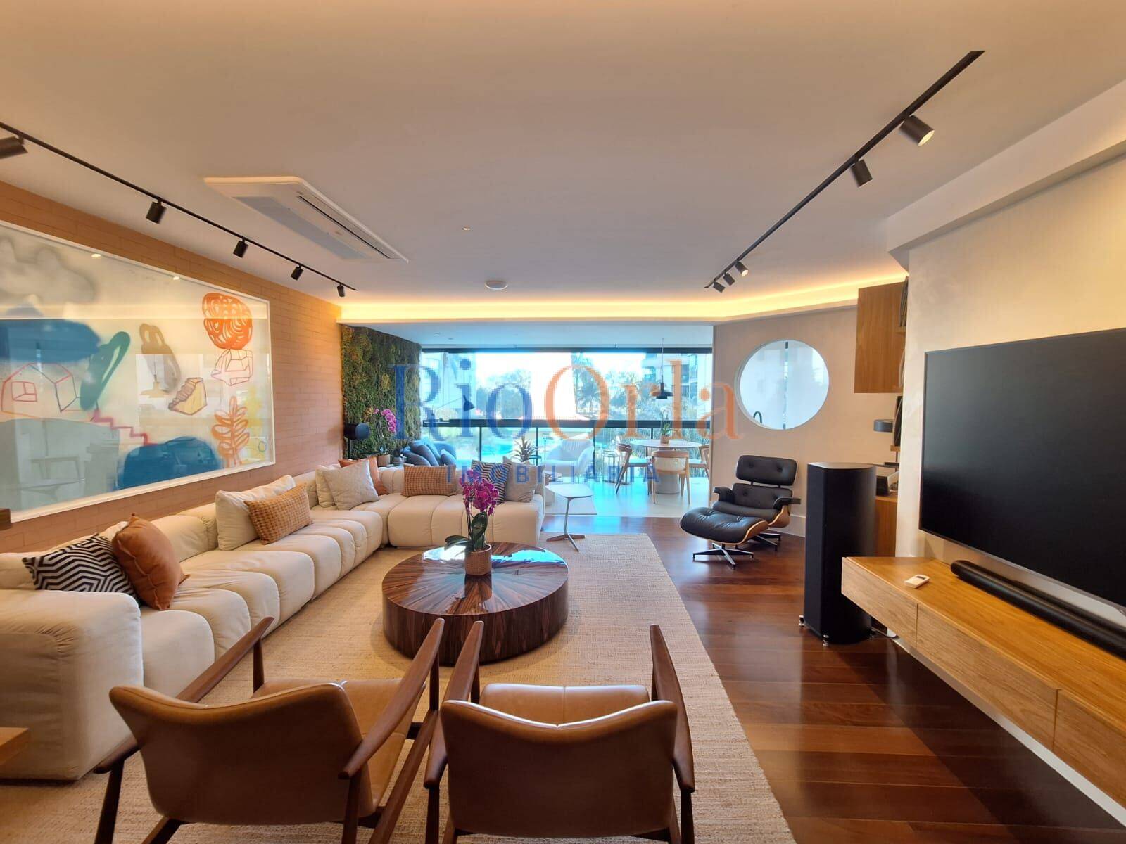 Ocean Front, apartamento 4 quartos com infraestrutura na Orla da praia !!