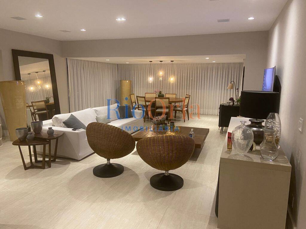Atlântico Sul, apartamento 3 quartos na praia da Barra com infraestrutura